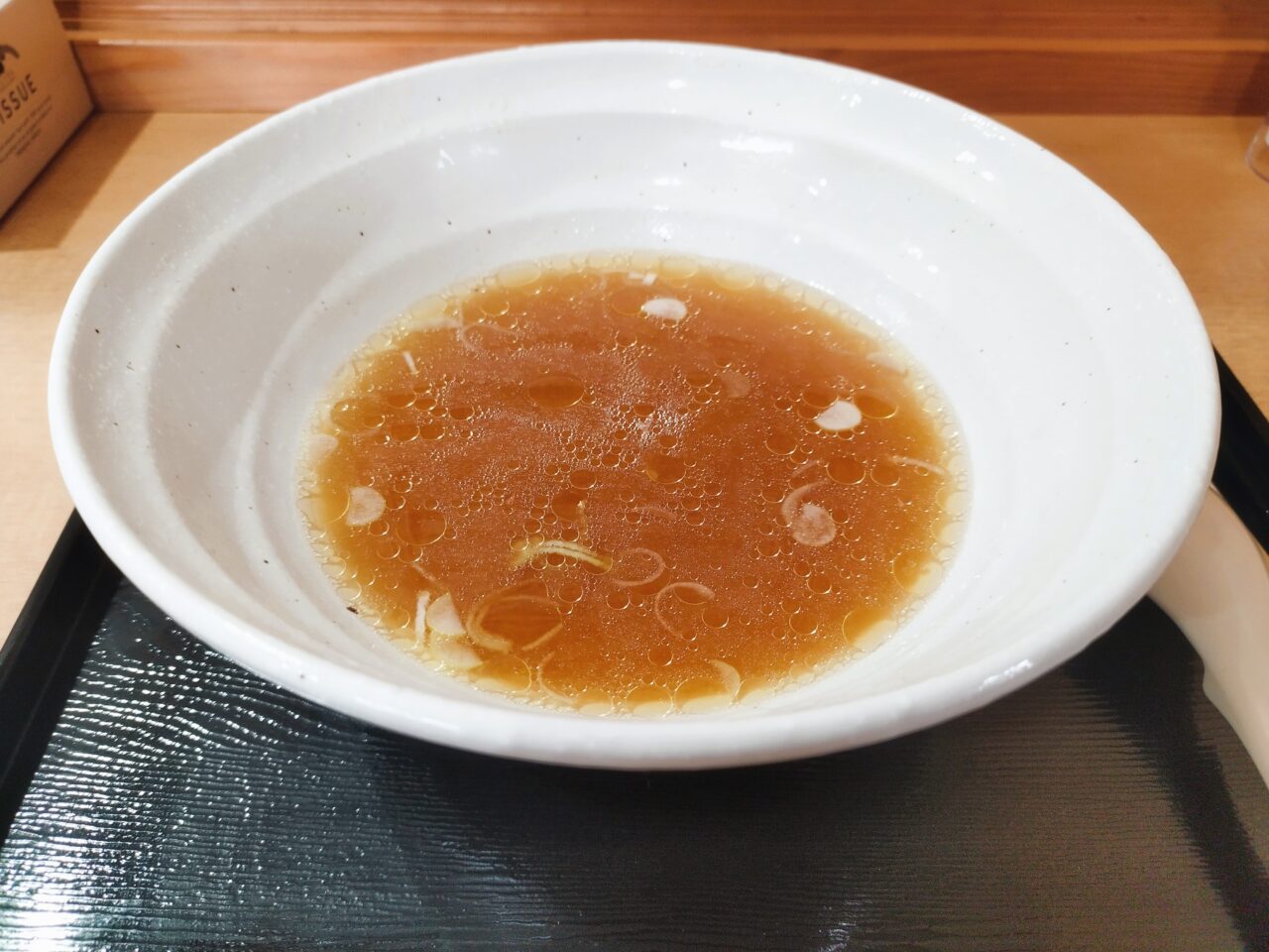 馳走家のワンタン麺