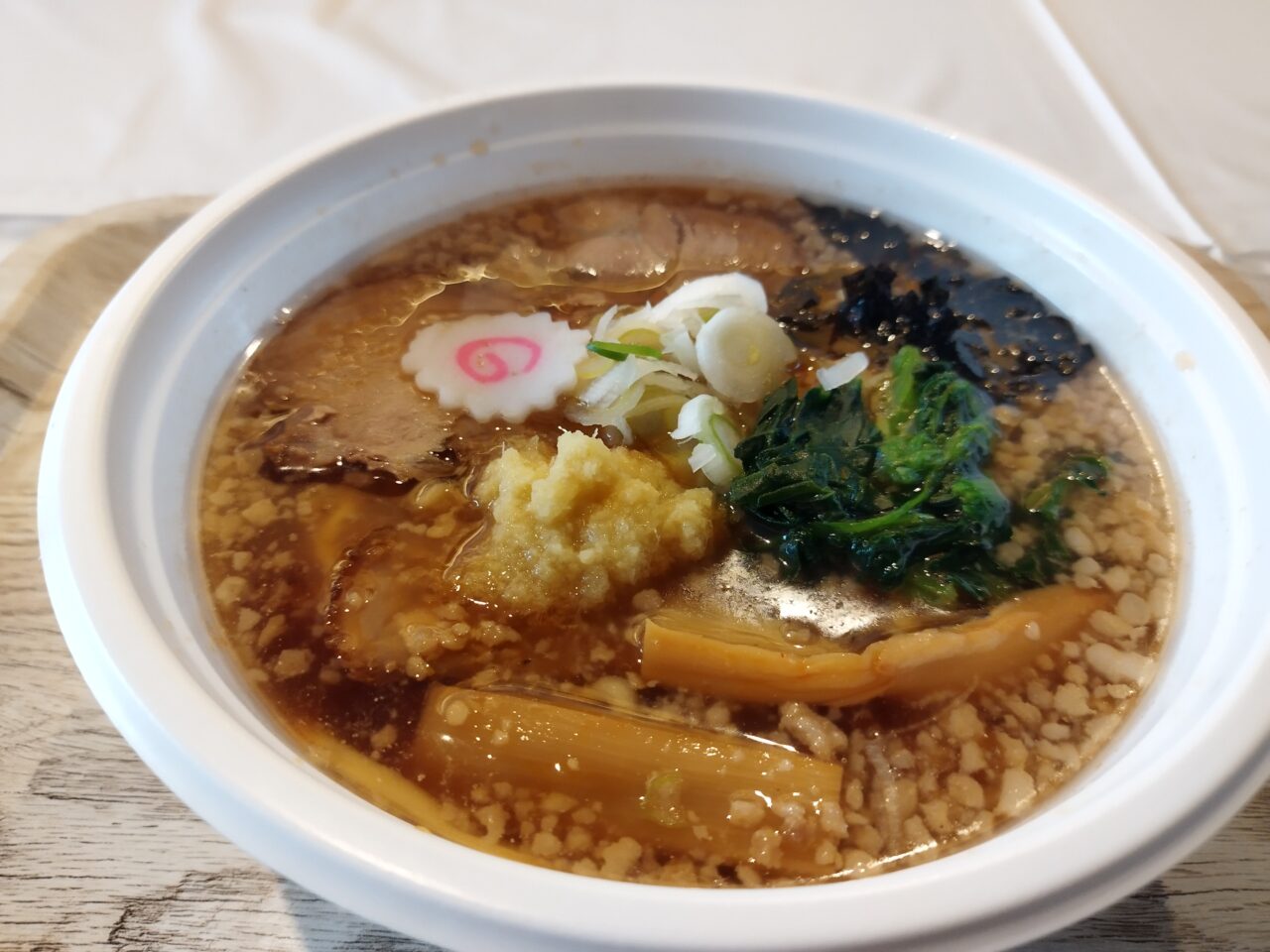 背脂生姜醤油ラーメン