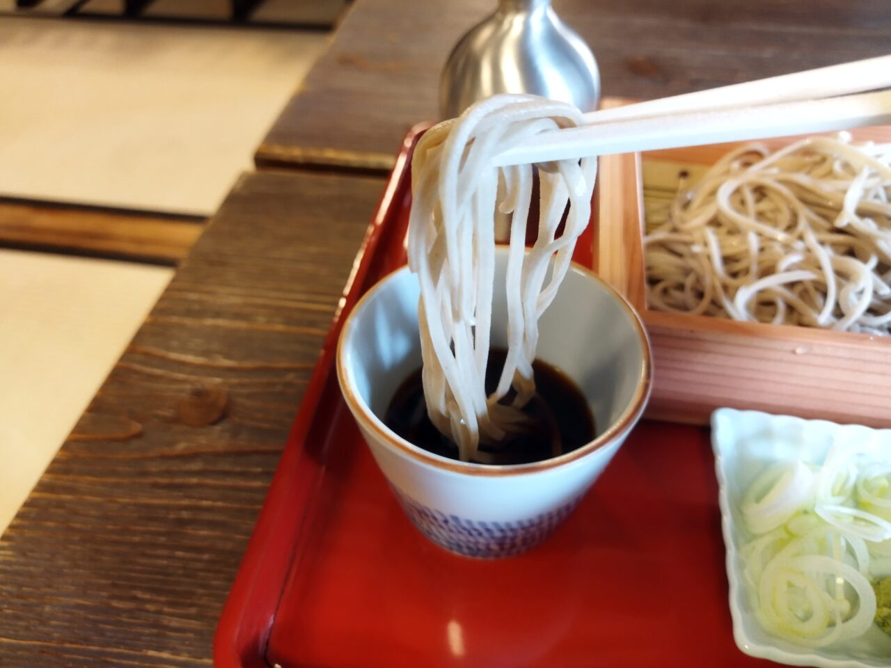 そば処三百坊　紅の蔵店