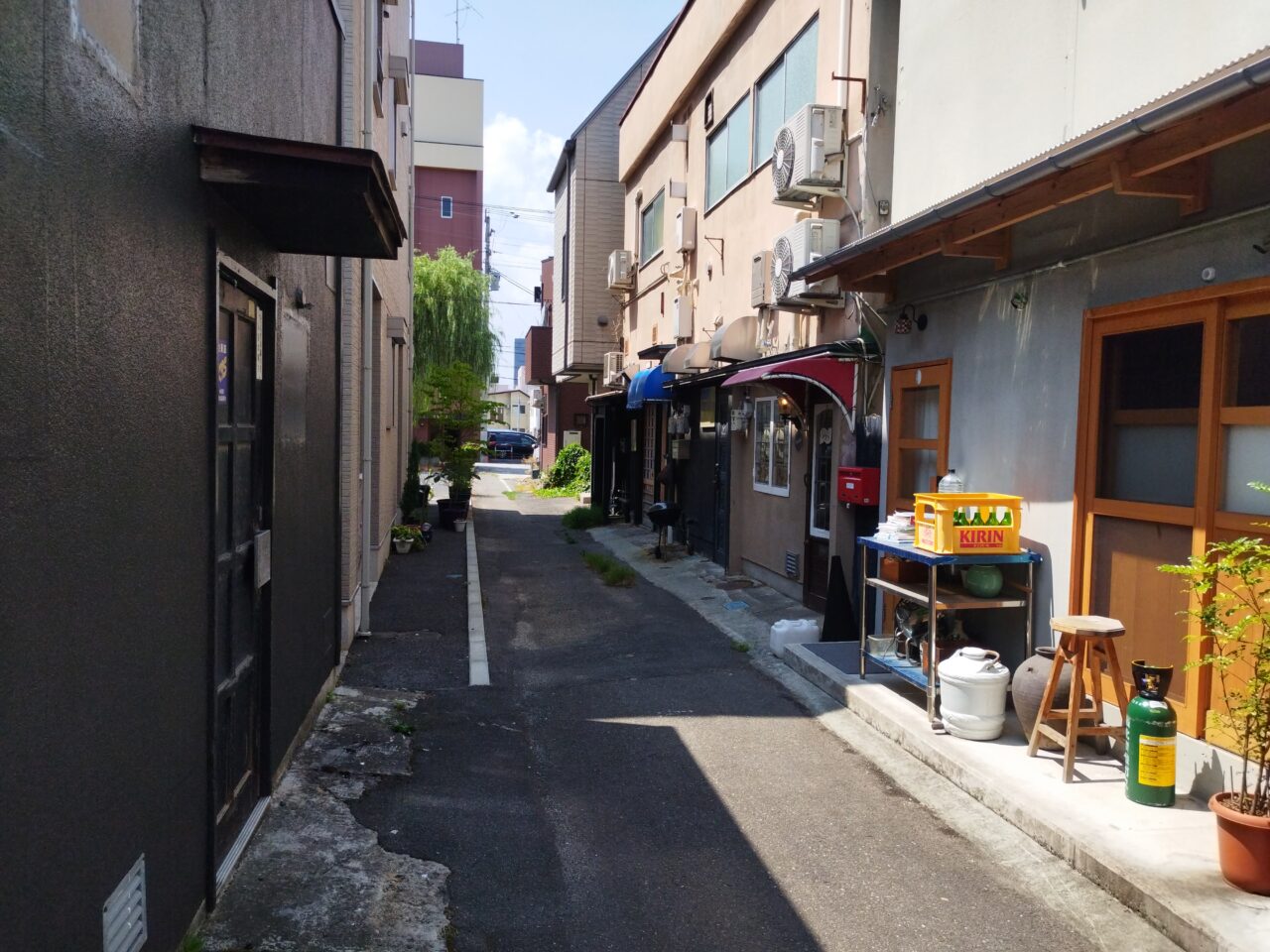 書店「一冊屋」