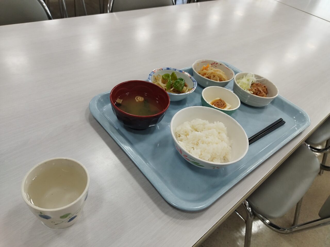 「東北文教カフェテリアLilas（リラ）」