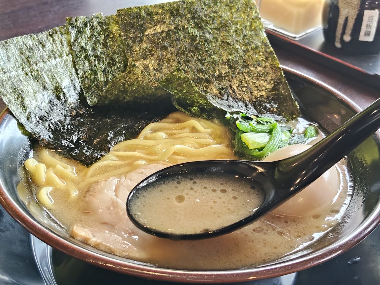 横濱家系ラーメン 虎堂家（こどうや）西バイパス店