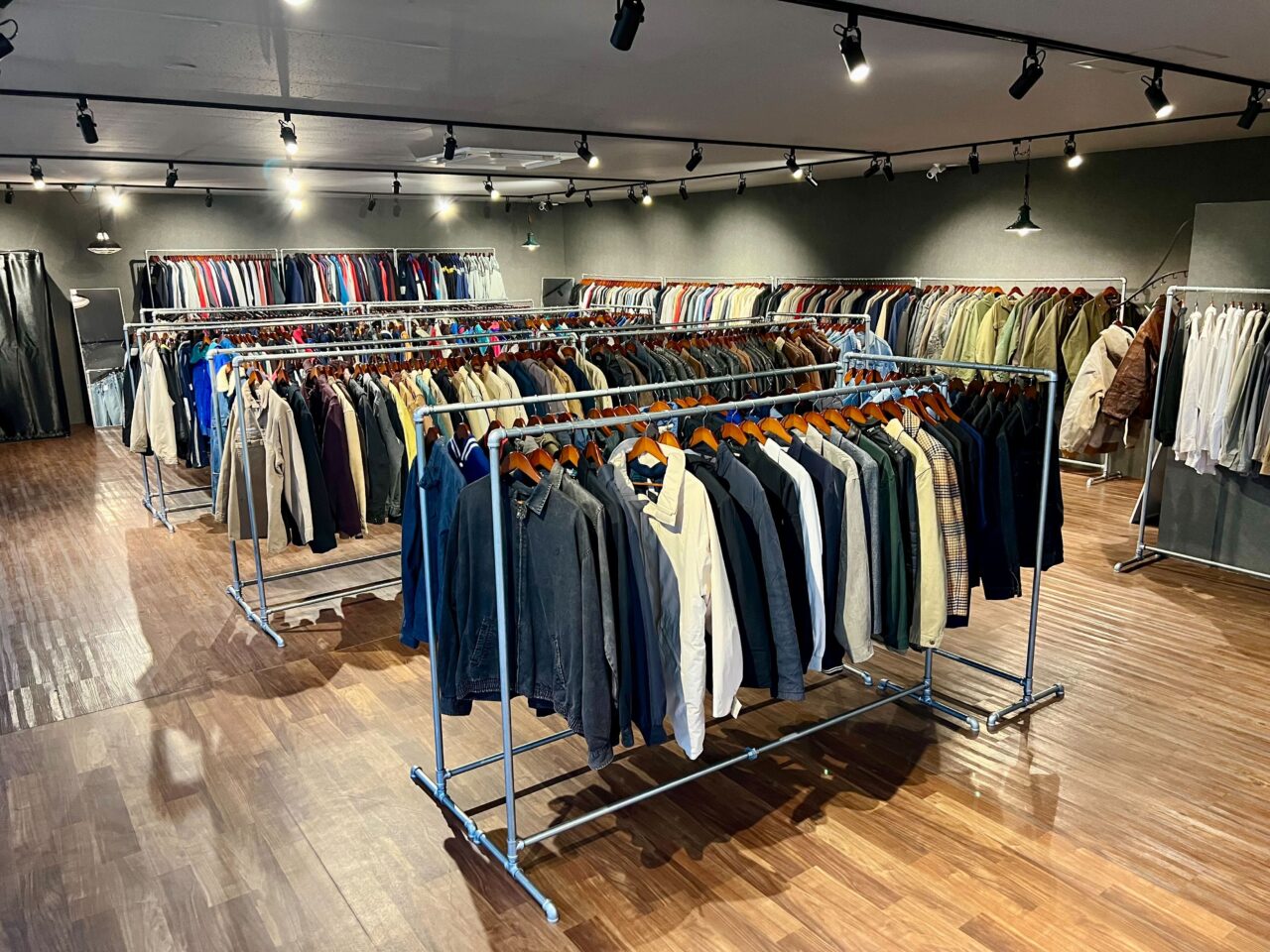 無人古着屋NOTIME山形店