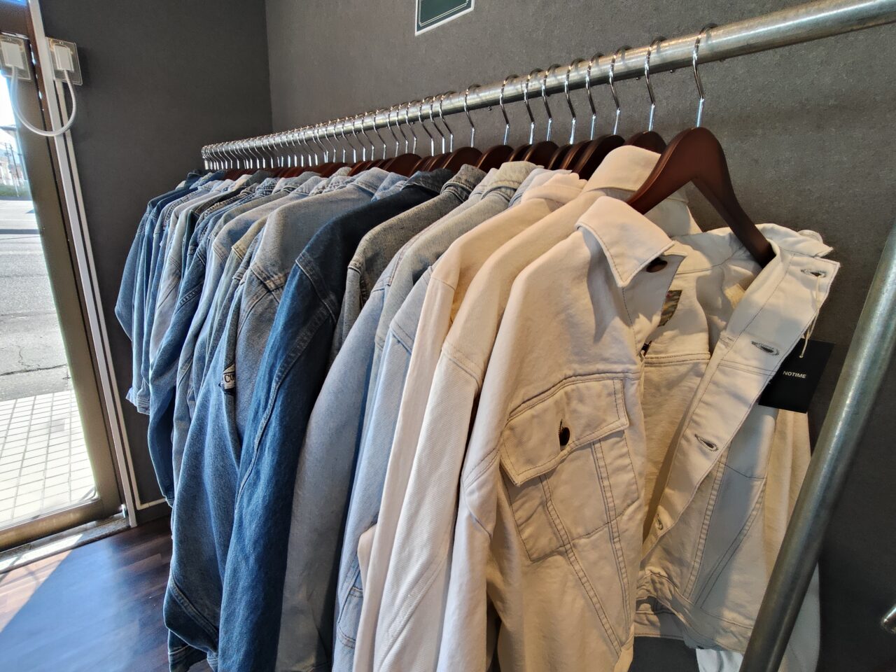 無人古着屋NOTIME山形店